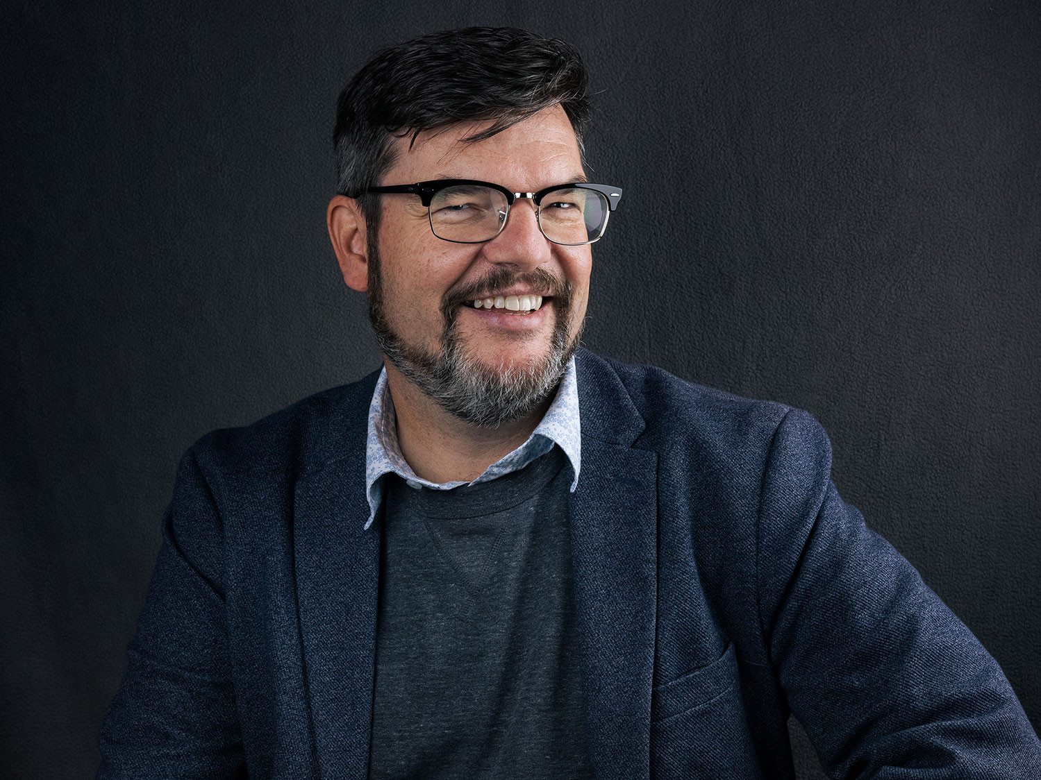 Zur News: FE Agentur bringt mit Samuel Röthlisberger Motion in die Livekommunikation