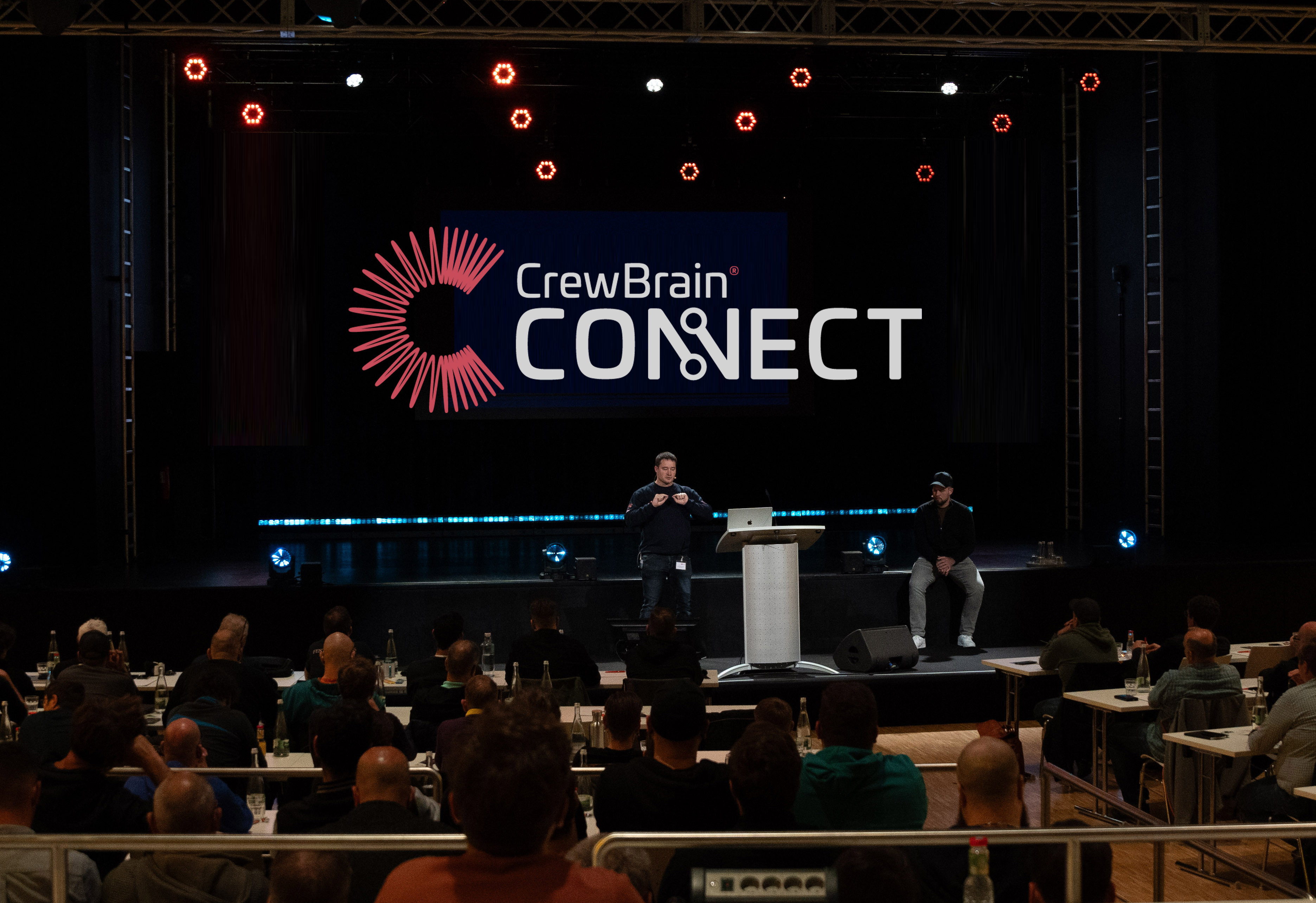 Zur News: Arbeitsrecht, KI und Rentenreform: CrewBrain Connect bringt aktuelle Branchenthemen in die Praxis