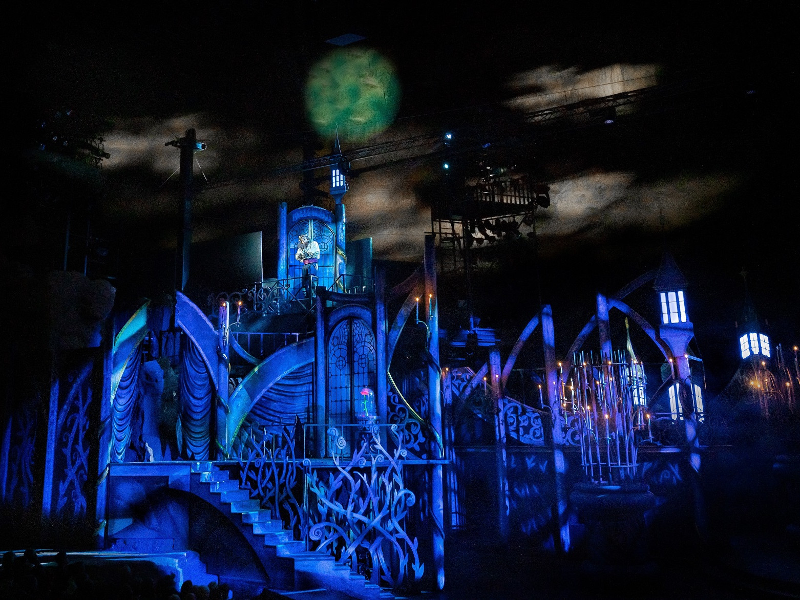 Zur News: Proteus Maximus glänzen im Tuacahn Amphitheater in Utah