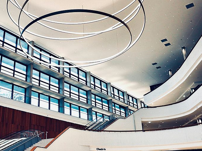 Zur News: Das neue Congress Center Hamburg: beste Lage, moderne Architektur und hochwertige Technik