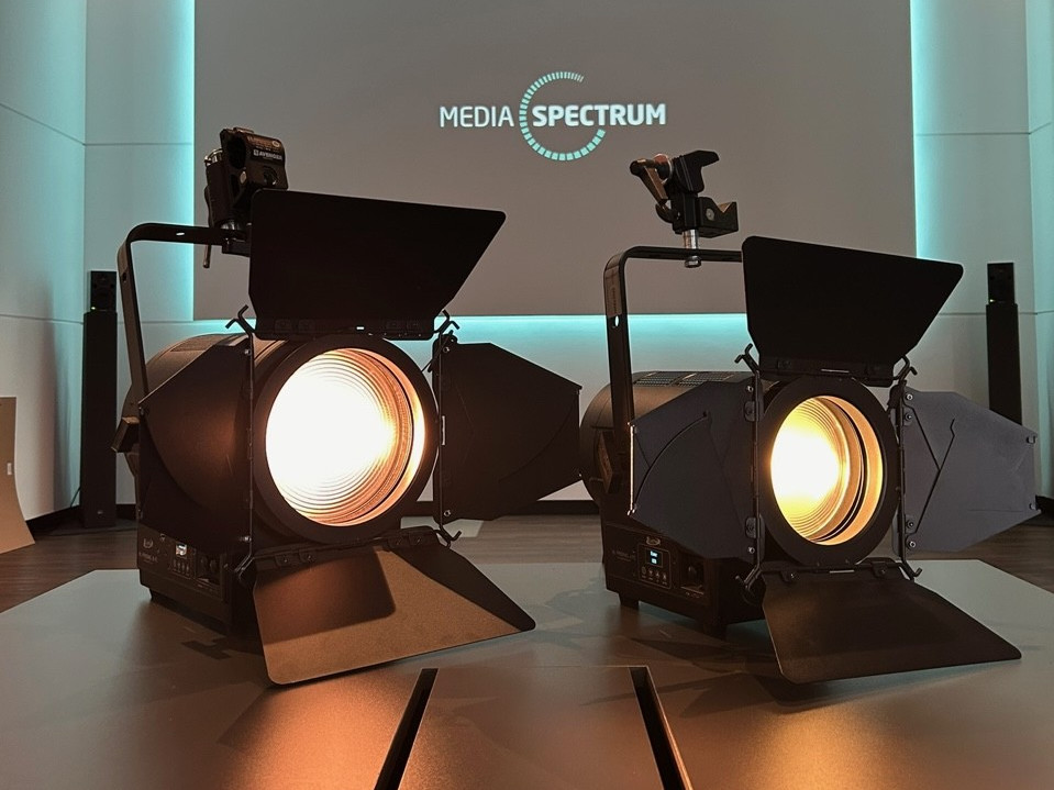 Zur News: Media Spectrum erneuert den Bestand an Lichttechnik mit ELATION und LITECRAFT