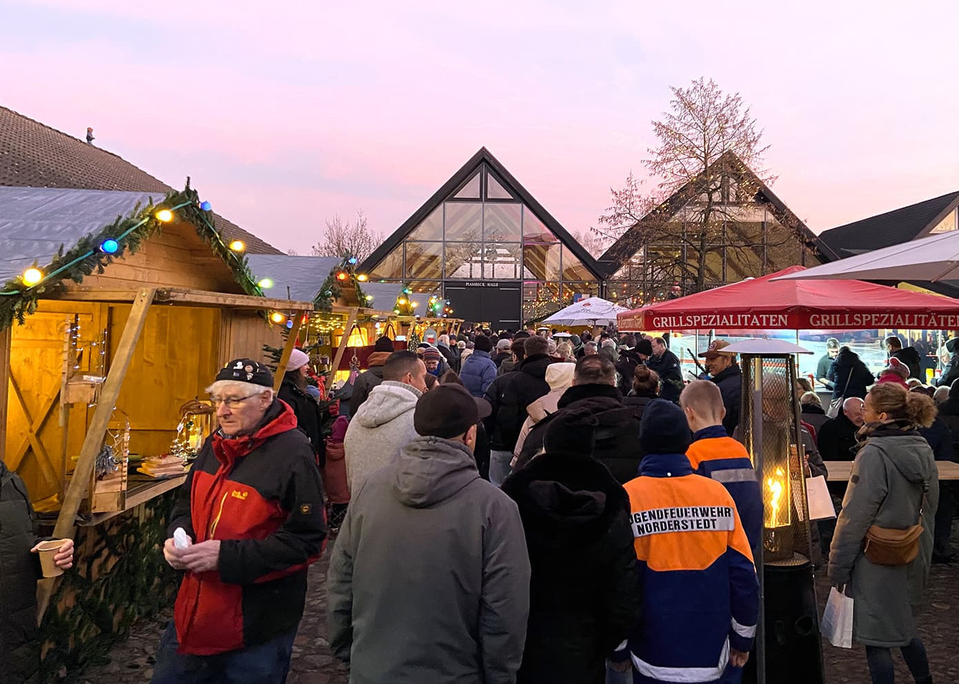 Zur News: atw organisierte den 9. Weihnachtsmarkt der Kunsthandwerker