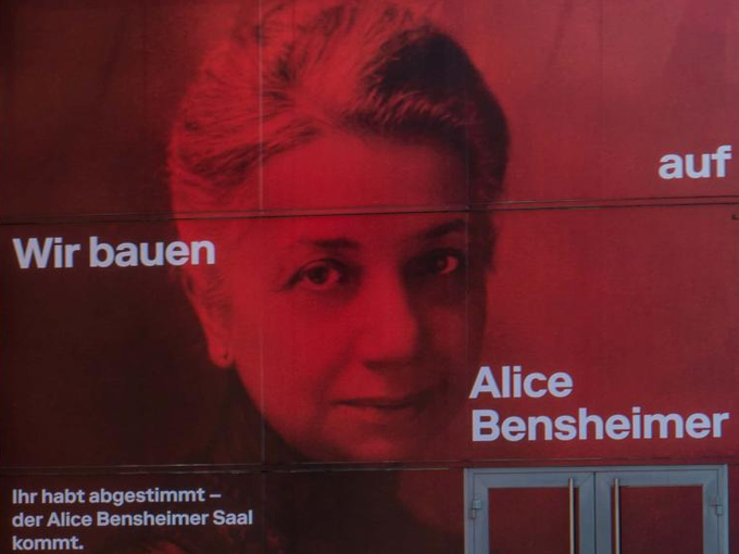 Zur News: Neuer Saal im Rosengarten nach Alice Bensheimer benannt