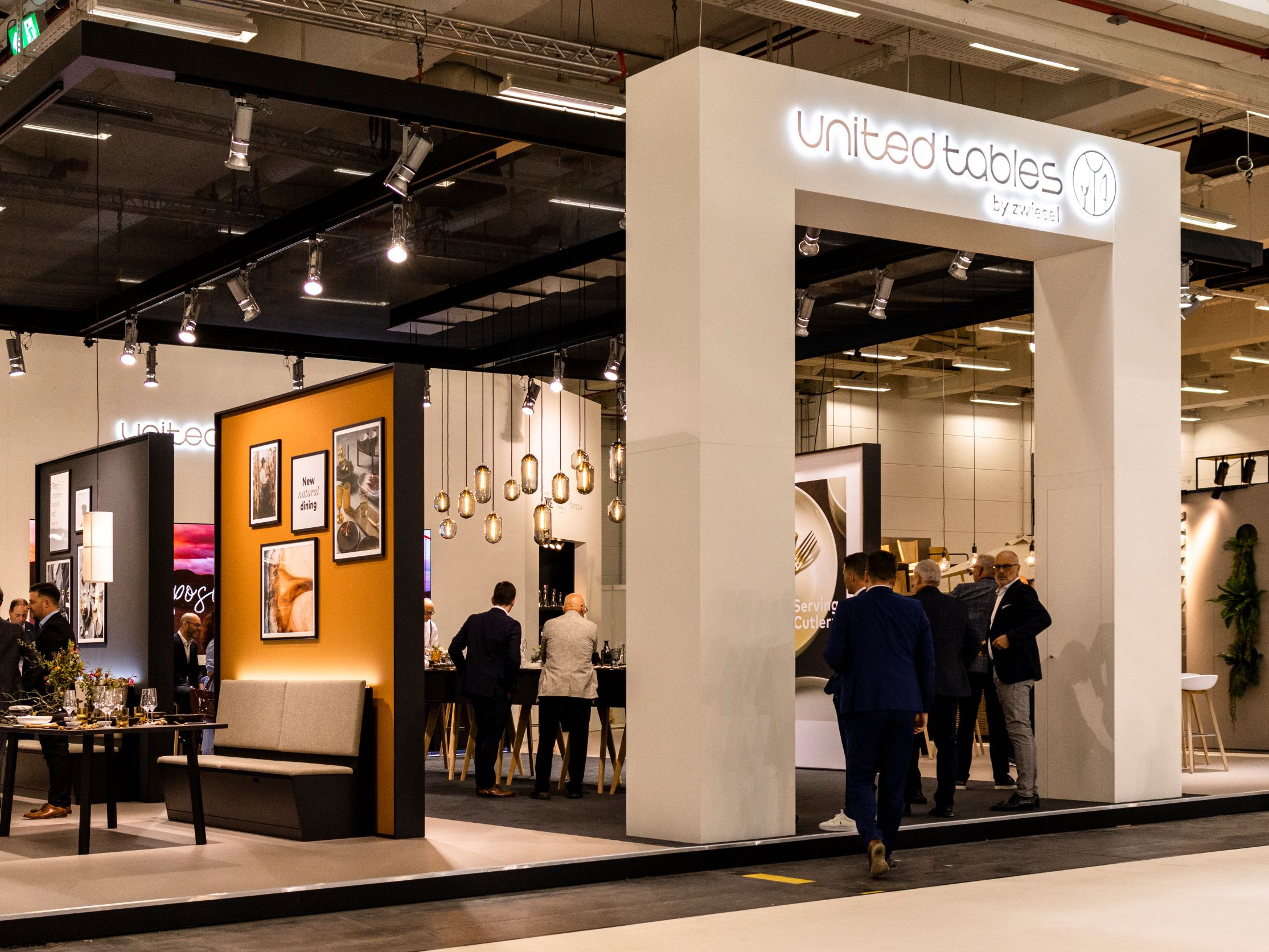 Zur News: INTERNORGA: mac. brand spaces setzt Markenlaunch von United Tables um
